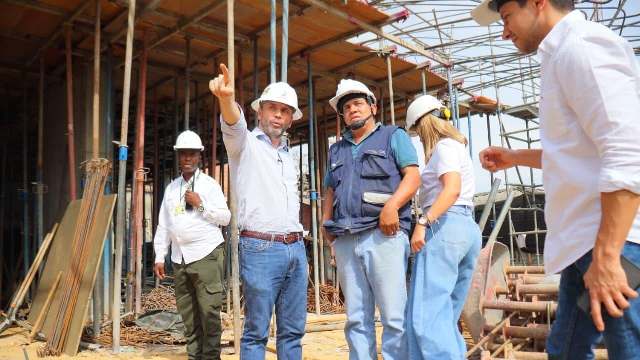 Este poryecto del Hospital de Terrón Colorado hace parte del compromiso de la Administración Distrital de fortalecer la red pública de salud de Cali mediante la construcción de cuatro nuevos hospitales.