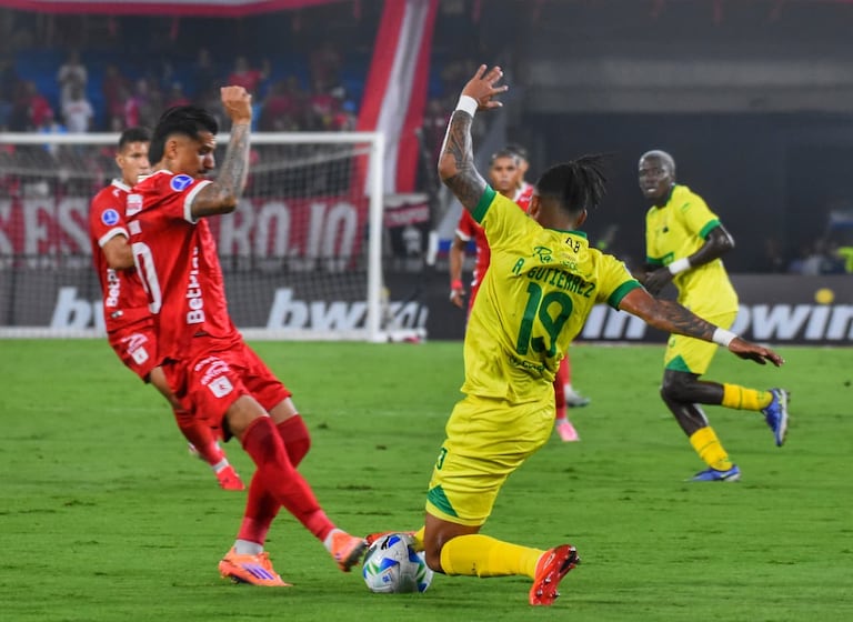 Así se vivió el duelo de los playoffs de la Copa Sudamericana 2026 entre América de Cali y Atlético Bucaramanga.