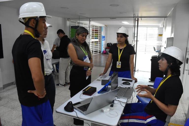 La Feria de Proyectos de Innovación Tecnológica y Empresarial 2026, es un espacio donde el talento, la creatividad y el conocimiento de los estudiantes se convierten en propuestas con potencial para generar impacto en nuestra región.