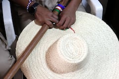 Guardia Afro urbana en el barrio Vallegrande en el oriente de Cali distrito de Aguablanca