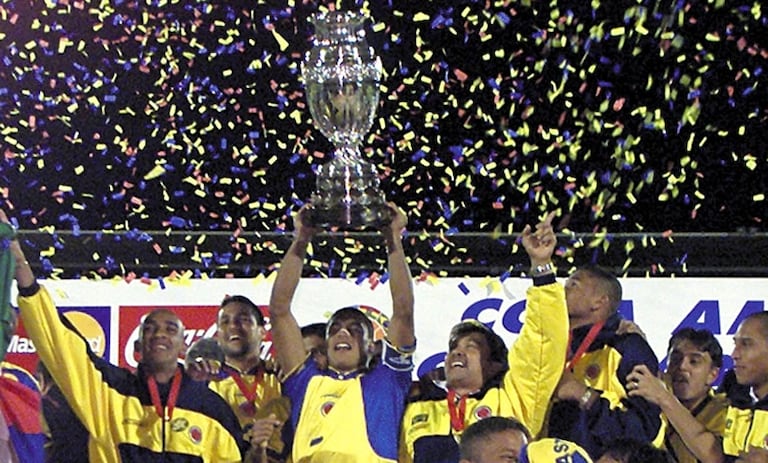 Especial 25 años Copa América 2001
