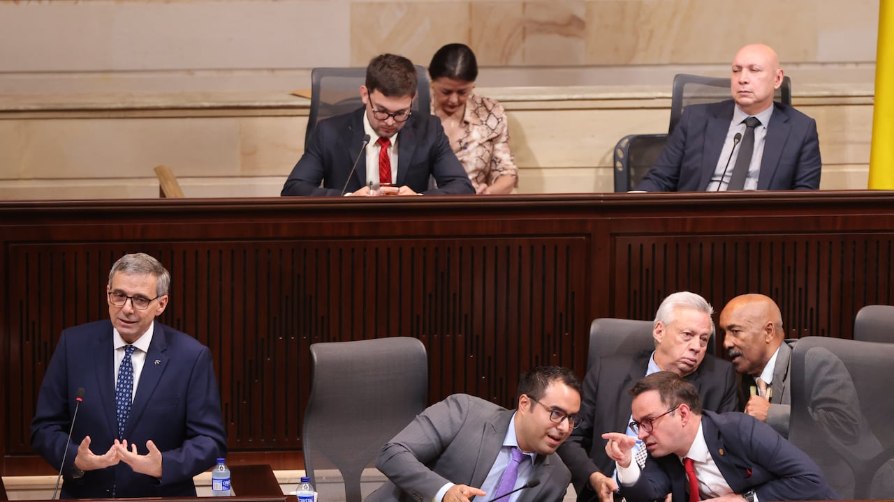 Plenaria, Comisiones económicas conjuntas del Senado y la Cámara de Representantes inician el debate del nuevo proyecto de Presupuesto General de la Nación para 2027