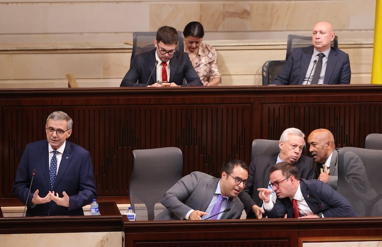 Plenaria, Comisiones económicas conjuntas del Senado y la Cámara de Representantes inician el debate del nuevo proyecto de Presupuesto General de la Nación para 2027