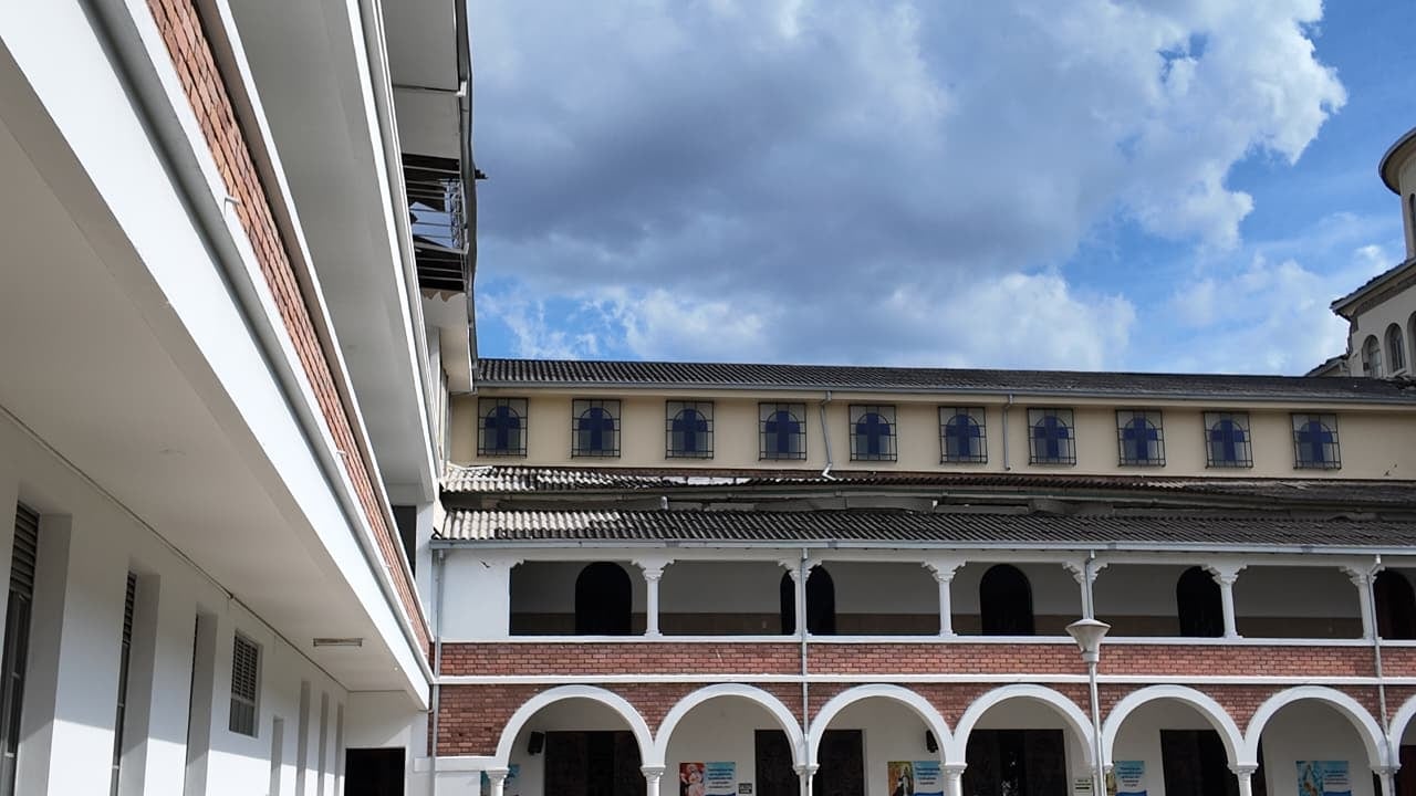 Así quedó parte de la Capilla de la Virgen de la Medalla Medalla Milagrosa.