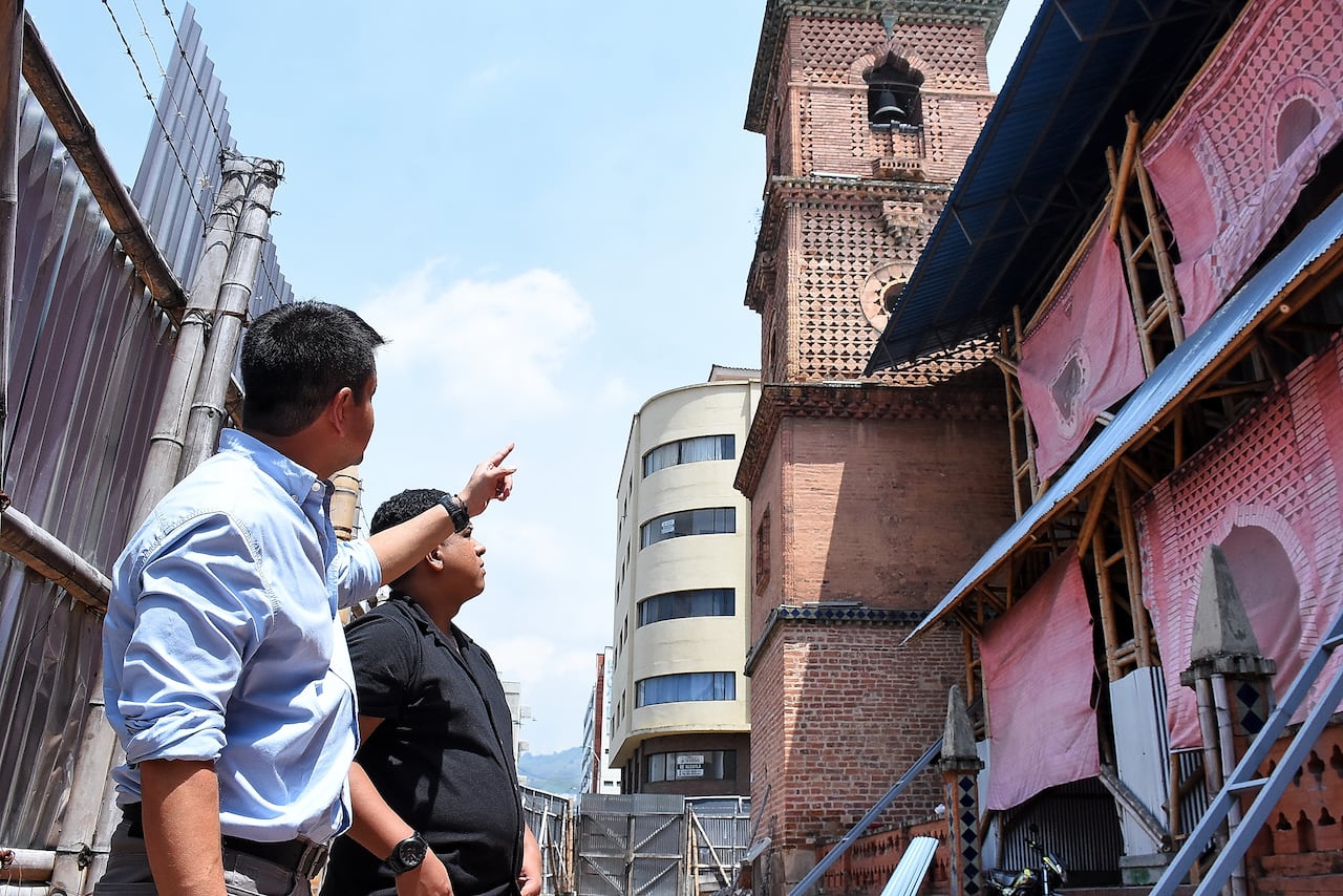 Obras de reconstrucción del Techo de la Iglesia San Francisco