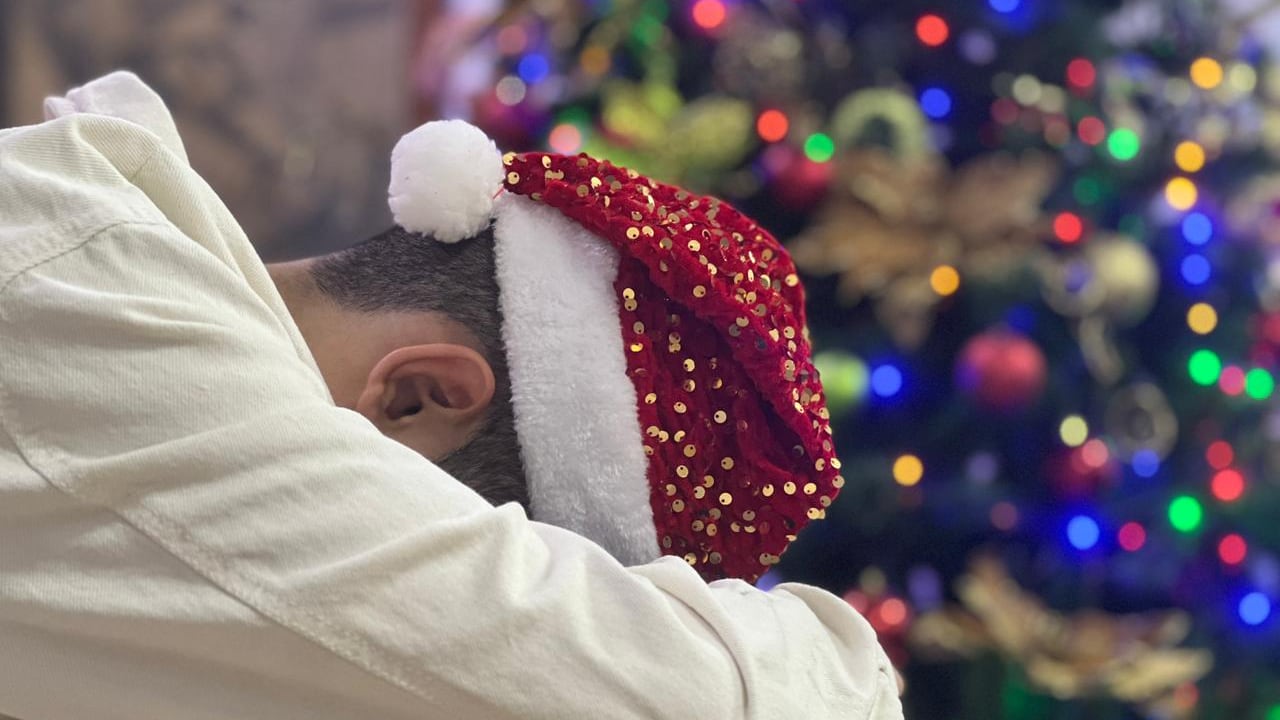 La pérdida de un ser querido, un cambio de residencia, o un duelo amoroso, son causas frecuentes de depresión. Y en Navidad esas emociones de tristeza, ante un hecho como estos, pueden exacerbarse.