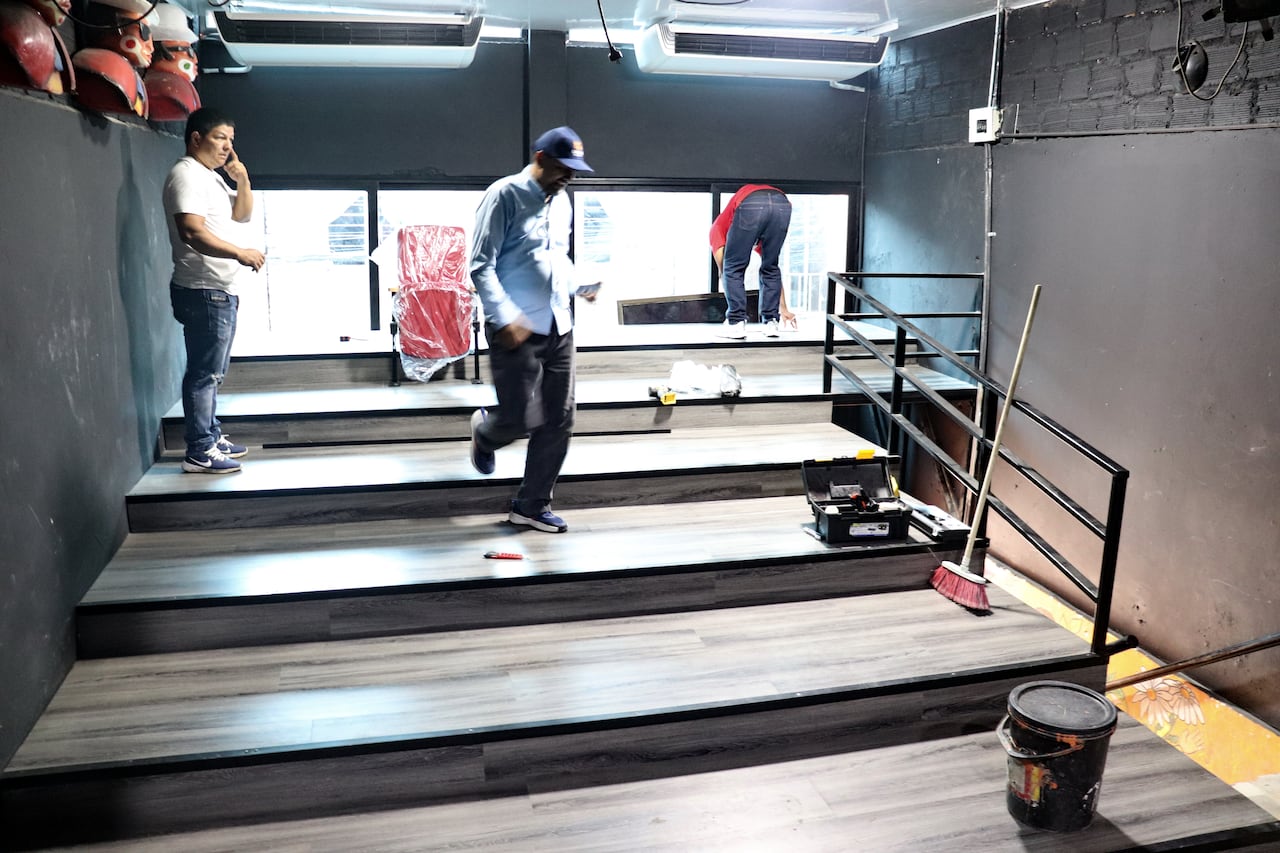 John Jairo Perdomo director de la sala y escuela de teatro Casa Naranja en el oriente de Cali.