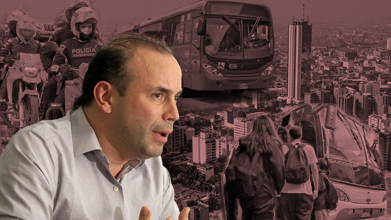 Las demoras en la contratación del servicio de transporte escolar, la persistencia de la inseguridad, los huecos en las vías y la percepción de que la movilidad no mejora, han generado un debate en la opinión pública sobre la permanencia de algunos secretarios de Alejandro Eder.