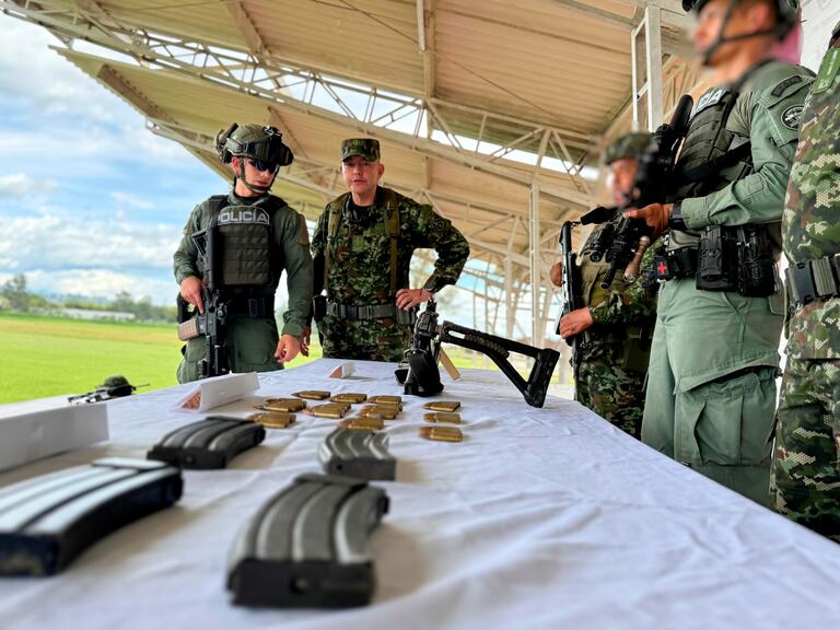 El coronel Jesús Garzón, comandante de la Fuerza de Despliegue Rápido No. 4, aseguró que este resultado operacional debilita las capacidades criminales de la estructura Carlos Patiño en el departamento del Cauca.