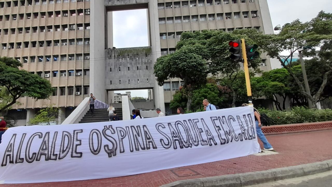 Tensión en Emcali: sigue rifirrafe entre la gerencia y el sindicato, “que respondan los elegidos a dedo por el alcalde”.