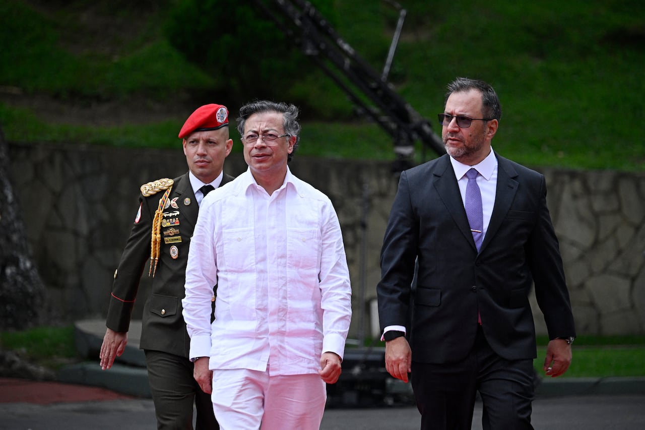 Gustavo Petro y Delcy Rodríguez