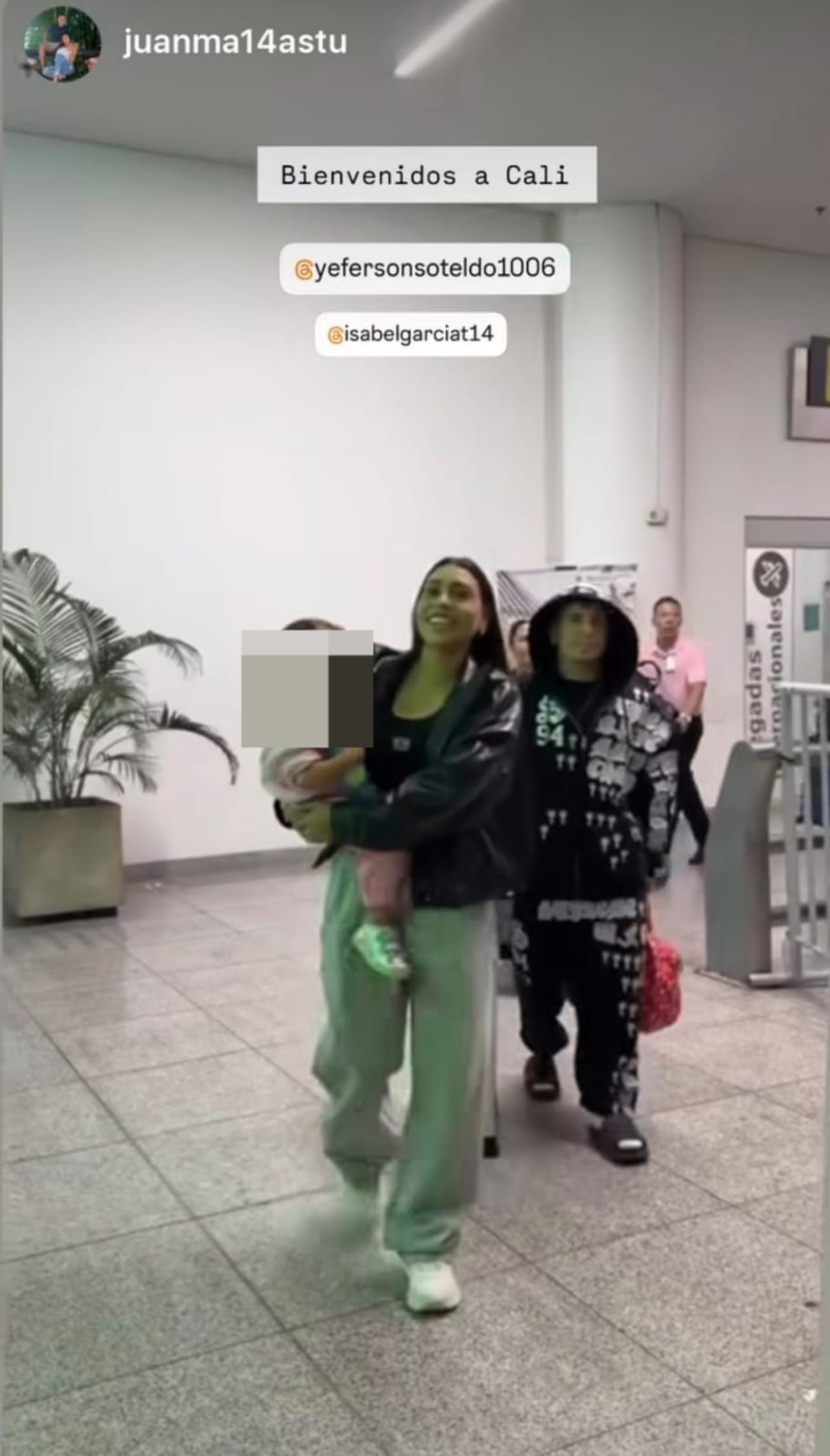 El jugador fue visto en el aeropuerto de Cali.