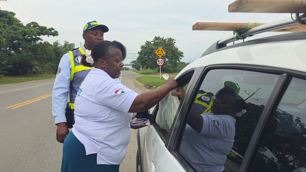 La alcaldesa de esta población del norte del Cauca, Luz Adiela Salazar, presentó el balance de los programas de resocialización que buscan alejar a jóvenes de las pandillas en Puerto Tejada.