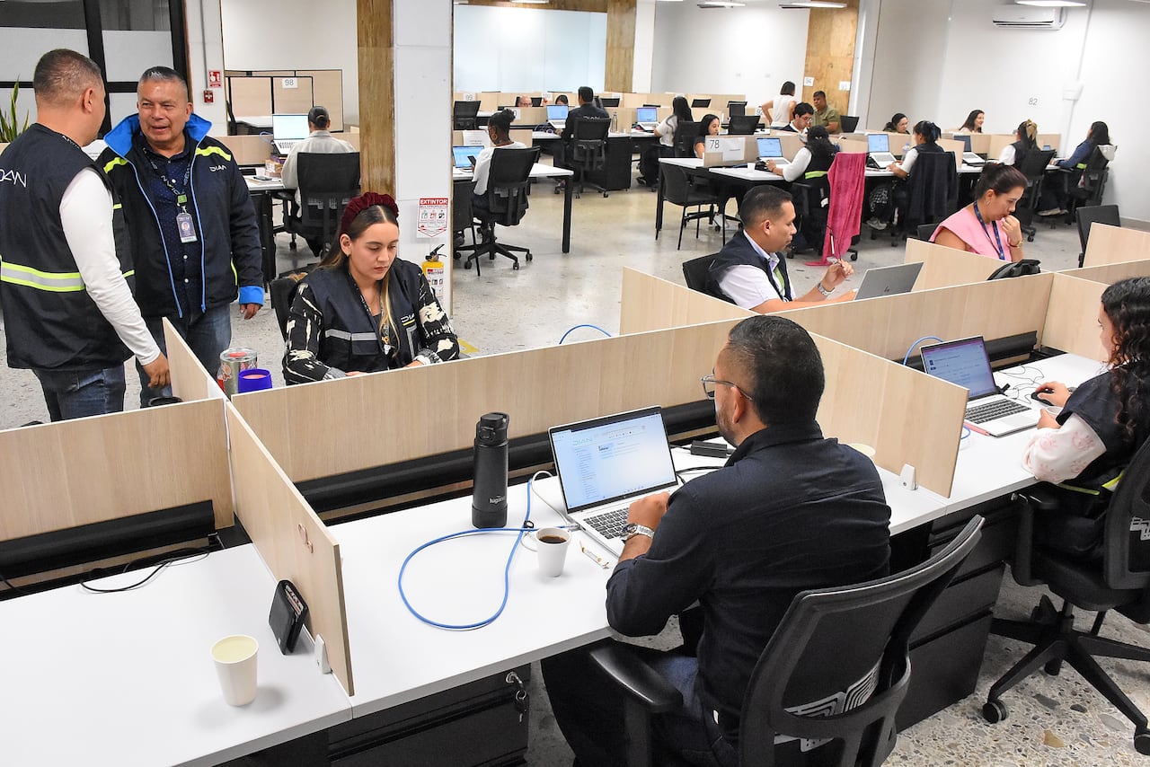 Entrevista Director y Feria de Servicios de la DIAN Seccional Cali.