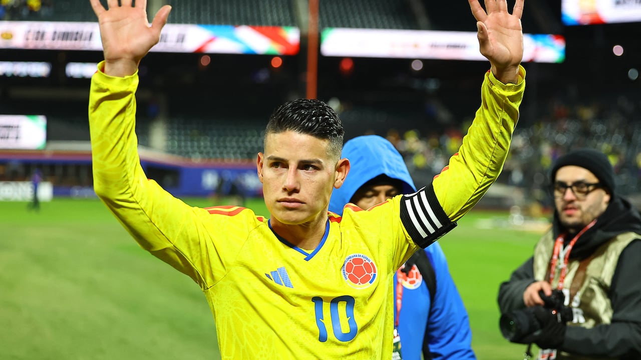 James Rodriguez, wearing number 10, comes off the pitch after the International Friendly soccer match against Australia at Citi Field in Corona, N.Y., on November 18, 2025. (Photo by Gordon Donovan/NurPhoto) (Photo by Gordon Donovan / NurPhoto via AFP)