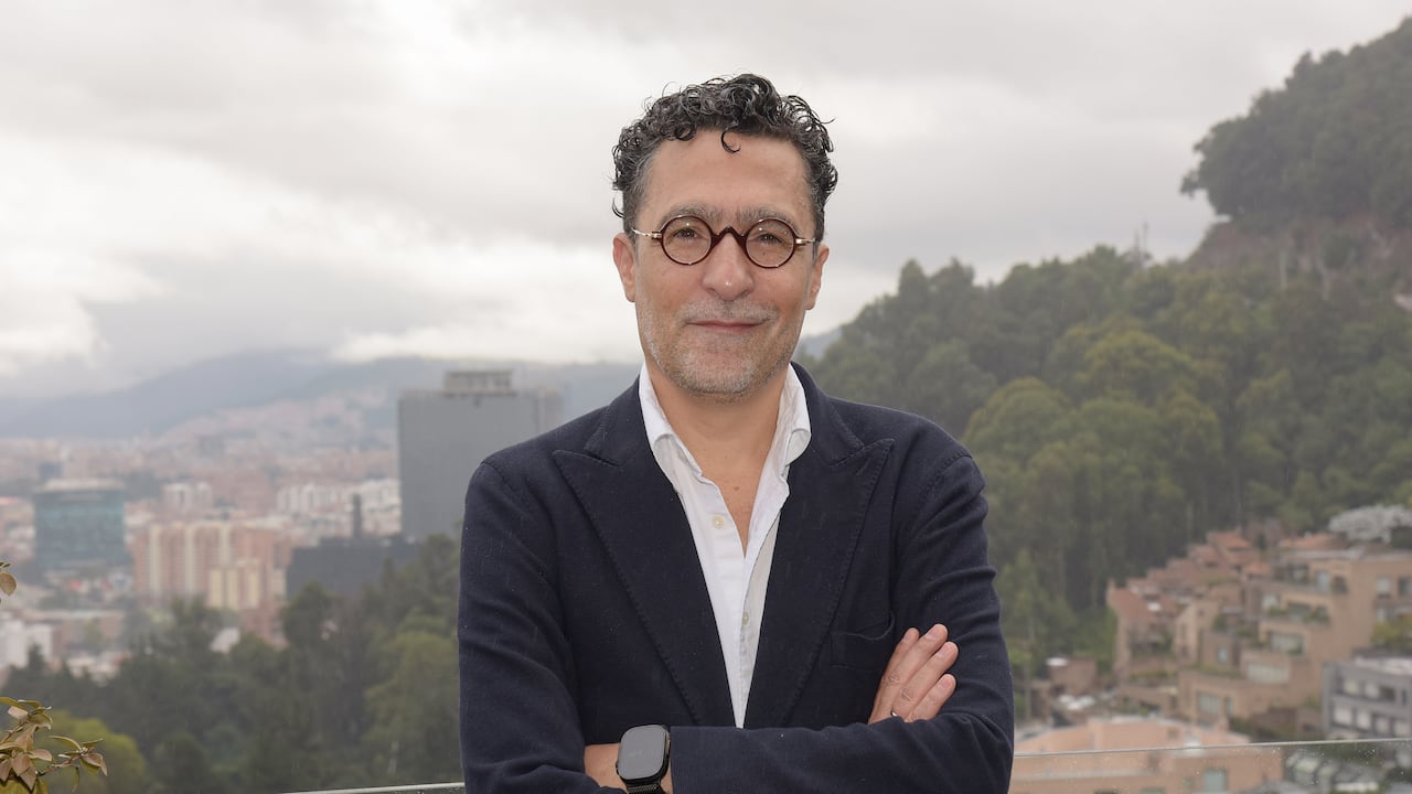 Gaitán afirma que el futuro del sistema de salud dependerá de la cooperación entre el Gobierno, los laboratorios y el sector asegurador.