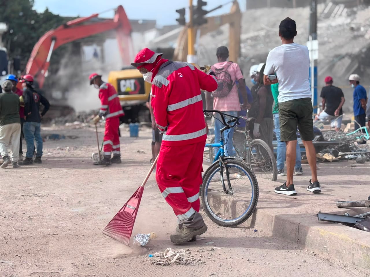 A la fecha se han gestionado más de 1500 toneladas de desechos ordinarios y más de 1000 toneladas de residuos de construcción y demolición en los sectores intervenidos.