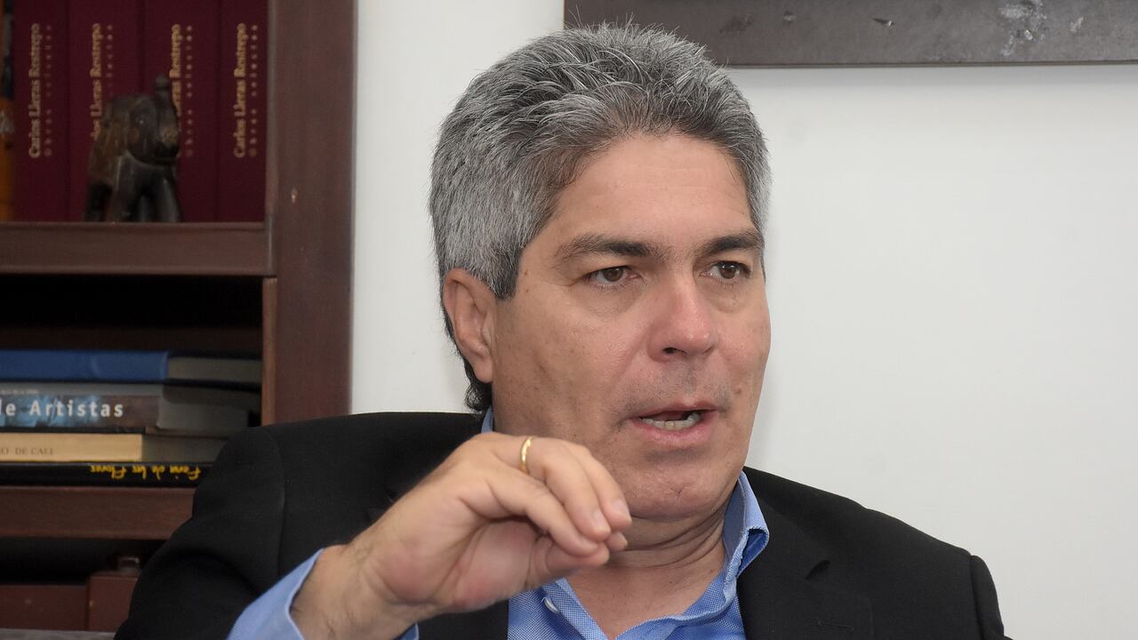 Entrevista Oscar Guzmán Presidente COTELCO-VALLE