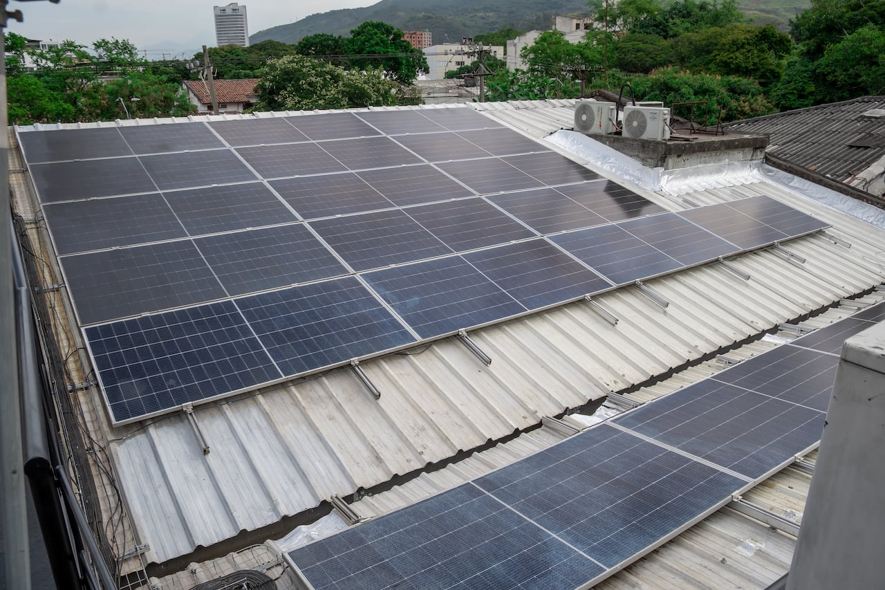 Paneles solares de Renal Care Services.