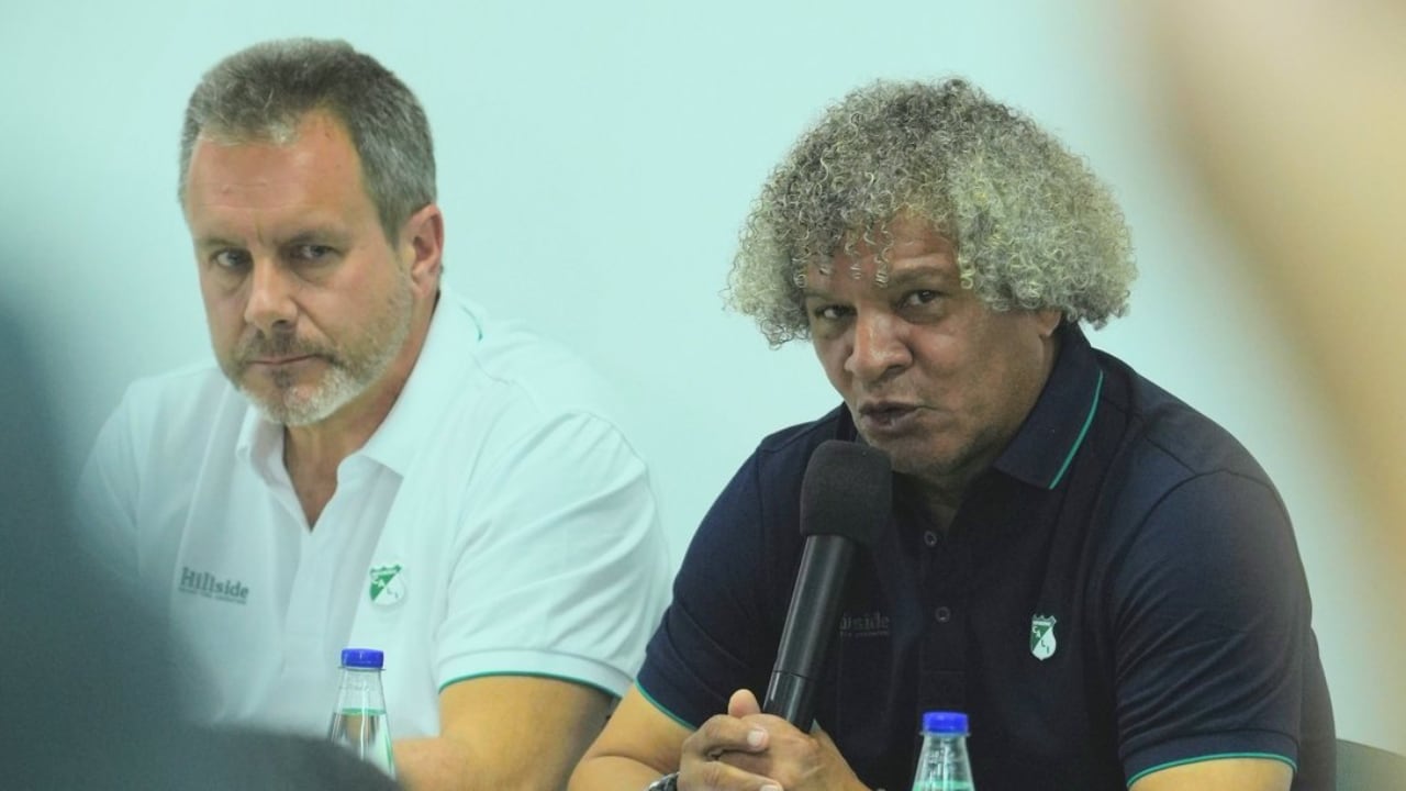 Alberto Gamero prometió más fichajes en este mercado.