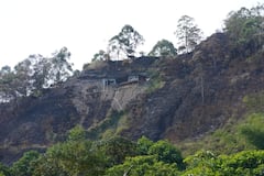 Construcciones ilegales en La Buitrera