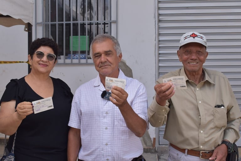 En total, 14.549 caficultores estaban habilitados en el censo electoral y, durante la jornada, productores de diferentes zonas del departamento se movilizaron hasta las urnas para elegir a sus representantes.