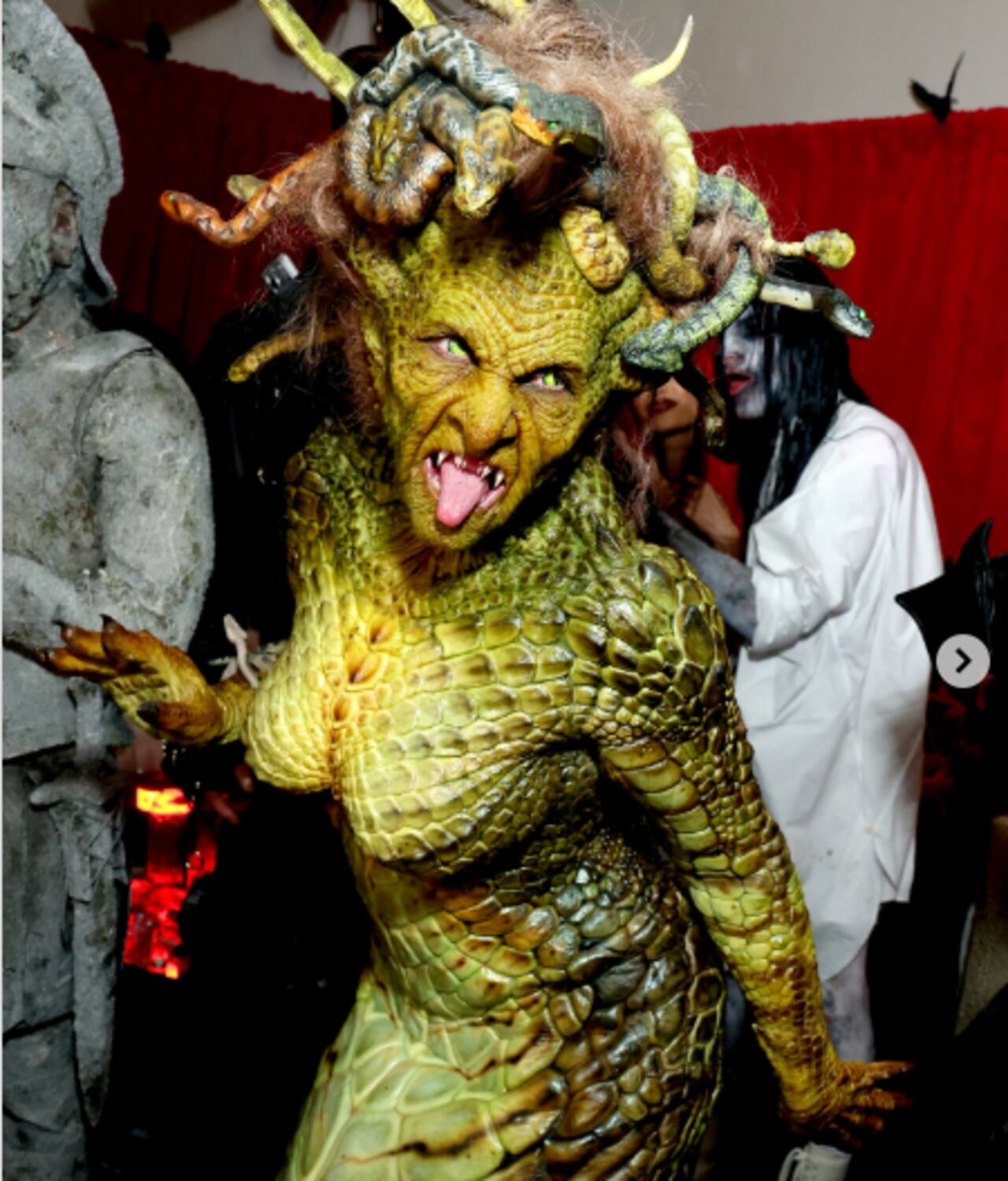 Billboard publicó las fotos de Heidi Klum con su disfraz de Halloween de 2025.