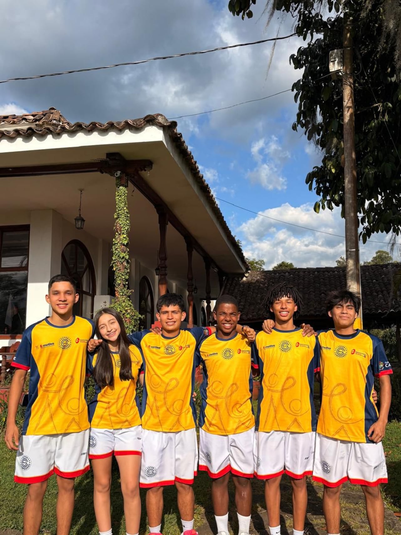 El proyecto que representará a Colombia y al departamento del Cauca en Disney, Estados Unidos, hace parte de la selección Super Campeones, un proceso liderado y organizado por la Fundación Emotiva con el apoyo de Electro Créditos del Cauca.