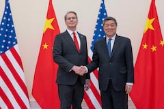 El secretario del Tesoro de los Estados Unidos, Scott Bessent, y vicepremier de la República Popular China, He Lifeng.