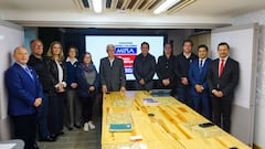 La coalición Ahora Colombia anunció a su cabeza de lista.