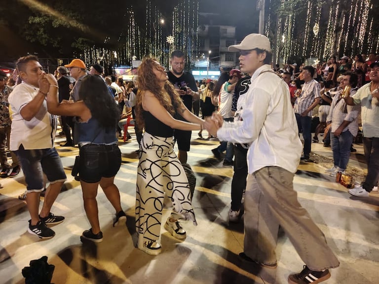 Música, tradición y comunidad marcaron el primer día de Agua’e lulo.