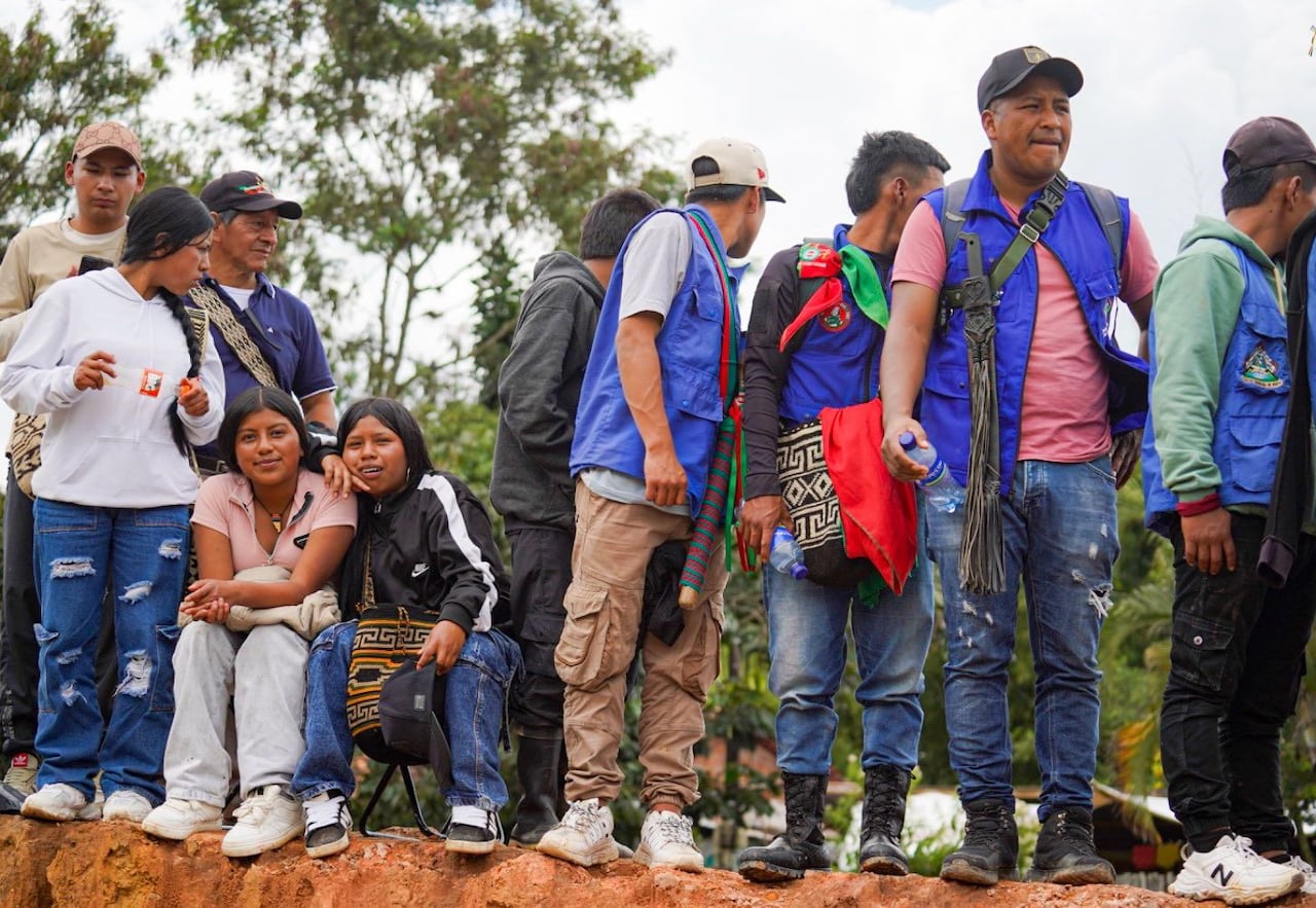 El acuerdo implica el nombramiento de 114 dinamizadores pedagógicos o docentes que reforzarán la atención escolar en resguardos indígenas del Cauca.