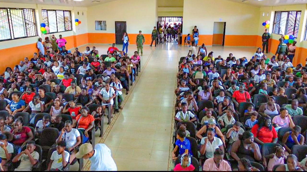 Inicia en Guapi la ruta ‘Cafeciendo Sueños’ para fortalecer la educación en el Cauca.