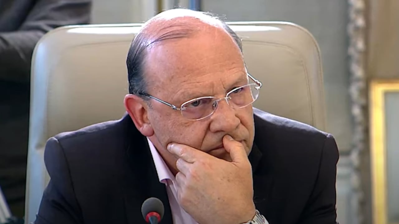 Germán Ávila, ministro de Hacienda, durante el consejo de ministros presidido por Gustavo Petro.