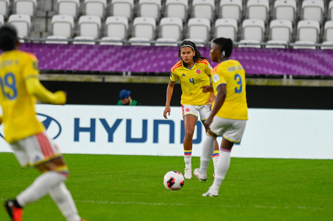 Momento del partido entre Colombia y Corea del Norte por la semifinales del Mundial Femenino Sub-20 de Polonia 2026.