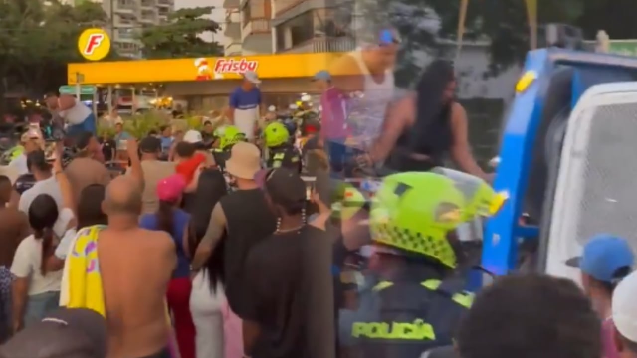 La Alcaldía de Santa Marta rechazó los actos de violencia registrados durante un operativo de control.