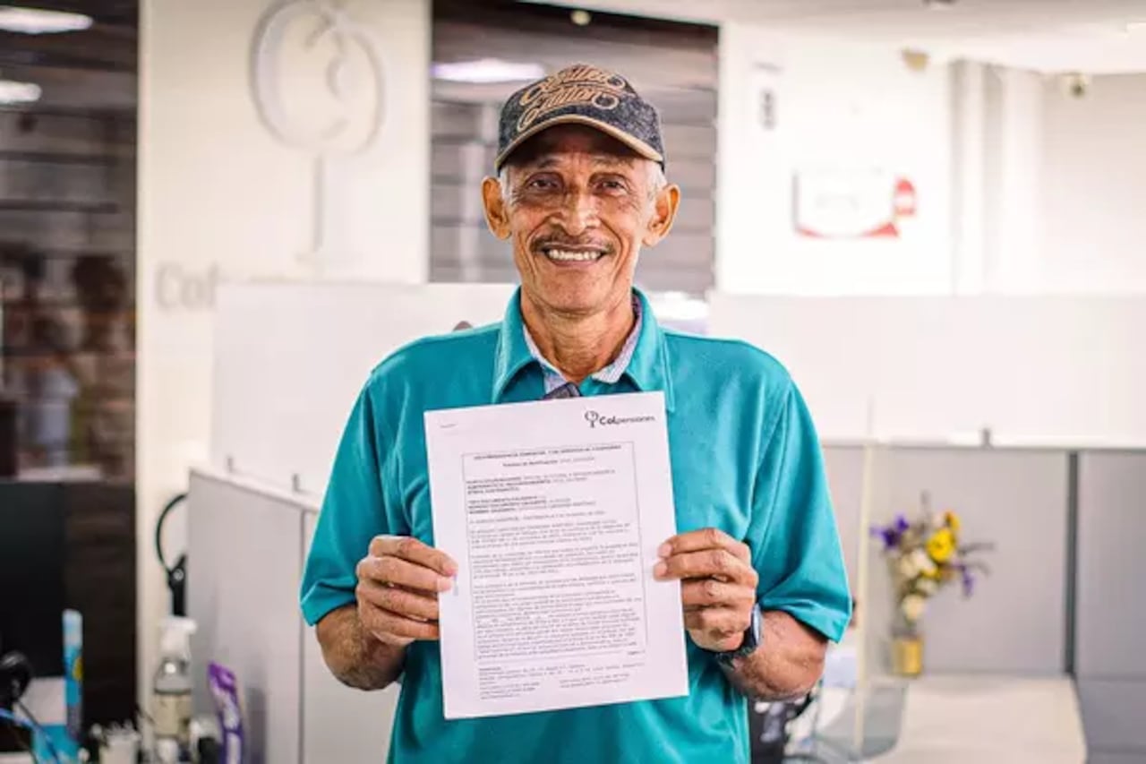 Pensiones en Colombia se reajustan en 2026: más del 60 % suben con el salario mínimo y el resto con la inflación.