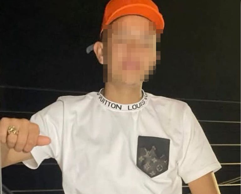 El cadáver del joven fue encontrado en la vereda Cauquita, zona rura de El Tambo, Cauca, y fue la comunidad que ayudó después a trasladarlo a la morgue de este municipio.