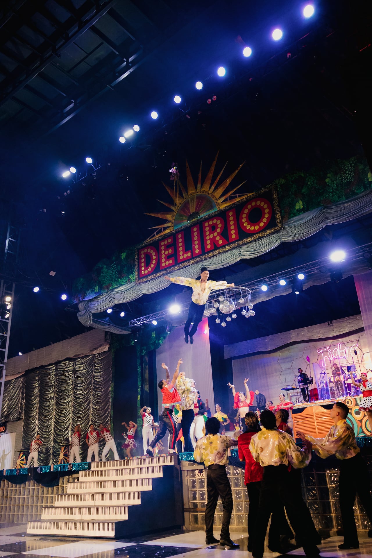 Deiirio ha visitado numerosos países, siendo un embajador de la cultura salsera caleña.