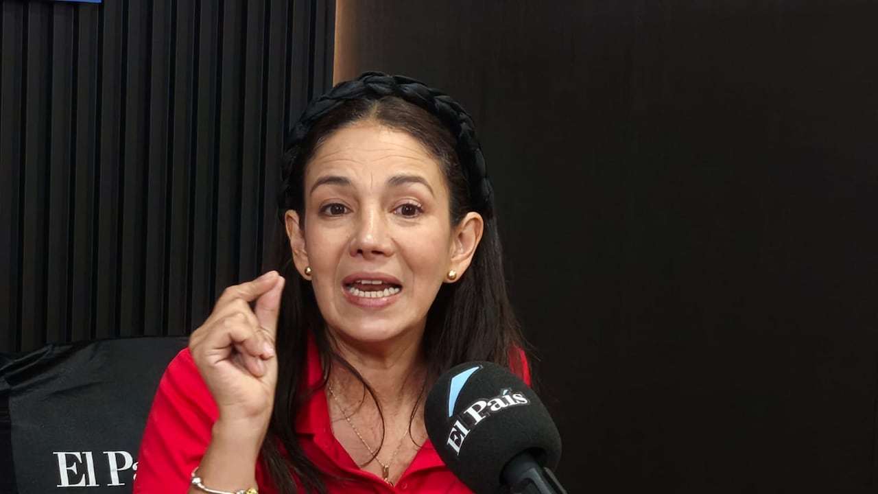 Sondra Macollins es candidata presidencial por el Partido Digital Colombiano.