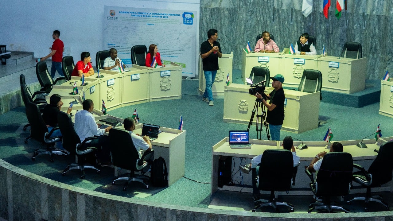 Candidatos fueron invitados por el movimiento político Autoridad con Poder Juvenil a participar de un debate en el recinto del Concejo de Cali.