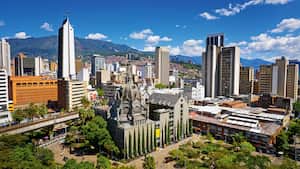 Especial Turismo, Cámara e Comercio Medellín, Mejor Colomba