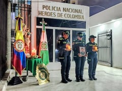 Una misa en honor a la patrullera hizo parte de la jornada de homenaje, en la que los asistentes acompañaron a sus seres queridos.
