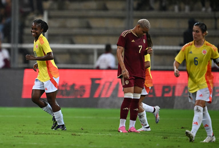 Selección Colombia femenina vs Venezuela - partido amistoso - Estadio Metropolitano de Lara.