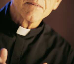 Julio César Grassi fue un cura mediático en los años 90 y eran frecuentes sus apariciones en radio y televisión.