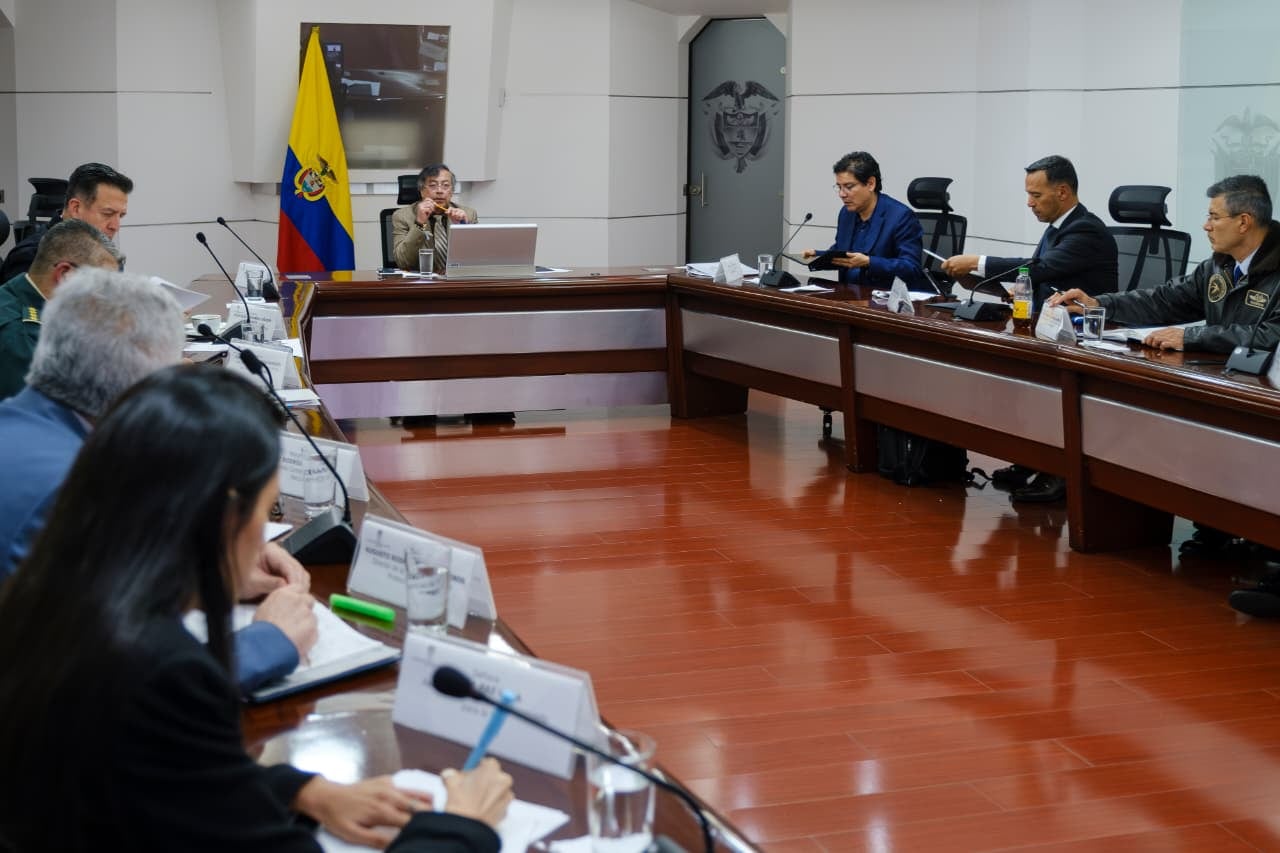 En la noche del martes, 16 de diciembre, se realizó un Consejo de Seguridad en la Casa de Nariño, presidido por el Presidente Gustavo Petro.