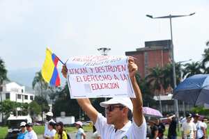 Protesta de maestros en Cali