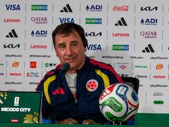 Con la mente puesta en Uzbekistán, el técnico Néstor Lorenzo atendió a los medios en el Estadio Azteca y confirmó a El País que Jhon Córdoba está recuperado