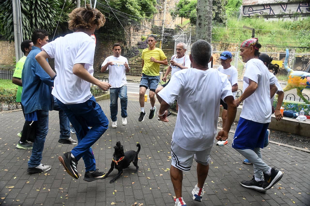 Cali: Equipo de atletismo de habitantes de la calle, foto José L Guzmán