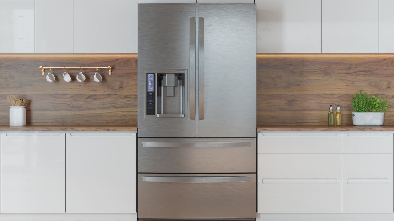 La nevera es un pilar en la cocina moderna, garantizando la frescura y seguridad de los alimentos.